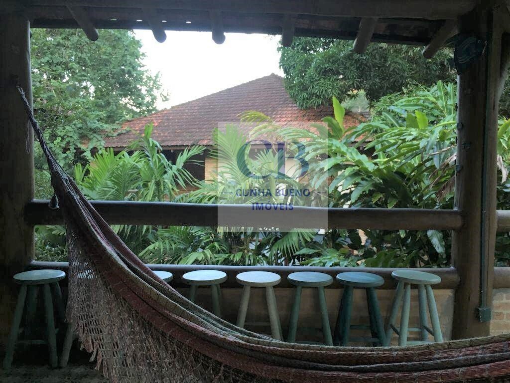 CASA À VENDA EM CONDOMÍNIO COBIÇADO DE UBATUBA CASA À VENDA EM CONDOMÍNIO COBIÇADO DE UBATUBA