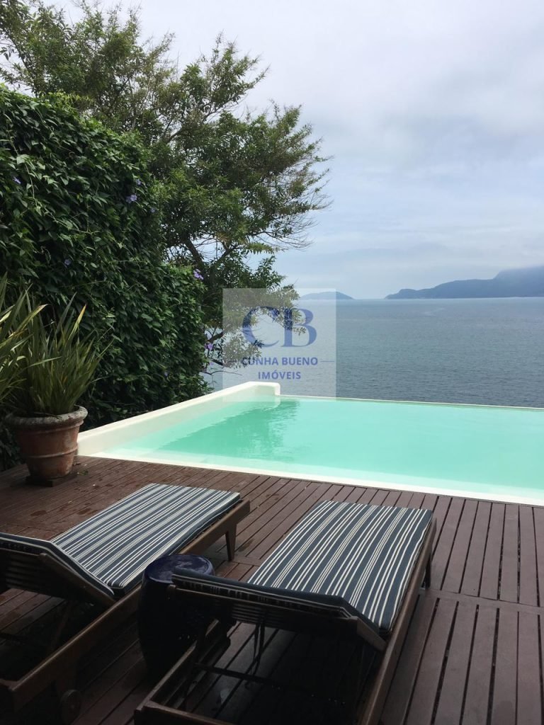 CASA INCRÍVEL NA PRAIA DA FEITICEIRA – ILHA BELA