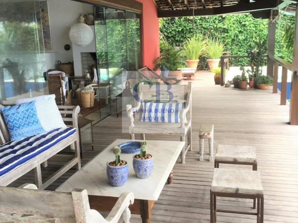 CASA INCRÍVEL NA PRAIA DA FEITICEIRA – ILHA BELA