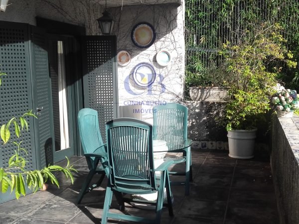 CASA CHARMOSA NA CIDADE JARDIM