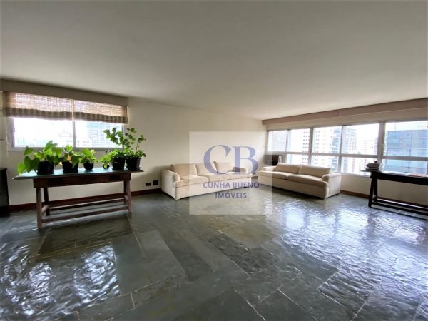APARTAMENTO IMPECÁVEL NO ITAIM BIBI