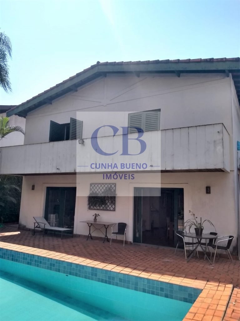 CASA NO MORUMBI PARA VENDA – MUITA LUZ E AMPLOS ESPAÇOS CASA NO MORUMBI PARA VENDA – MUITA LUZ E AMPLOS ESPAÇOS