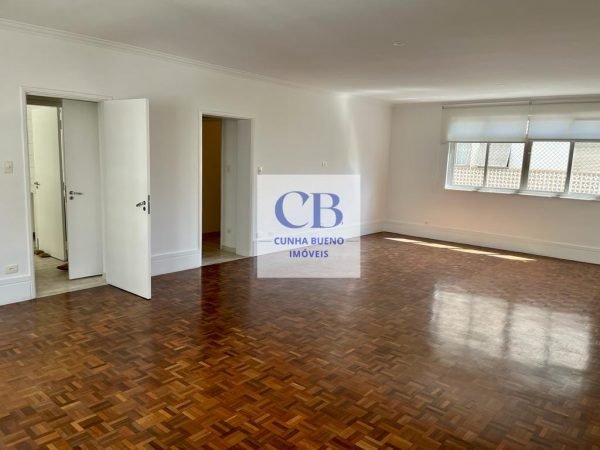 APARTAMENTO NOS JARDINS PARA VENDA