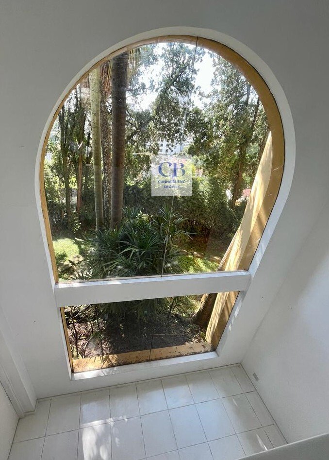 CASA COM BASTANTE ESPAÇO NO REAL PARQUE CASA COM BASTANTE ESPAÇO NO REAL PARQUE