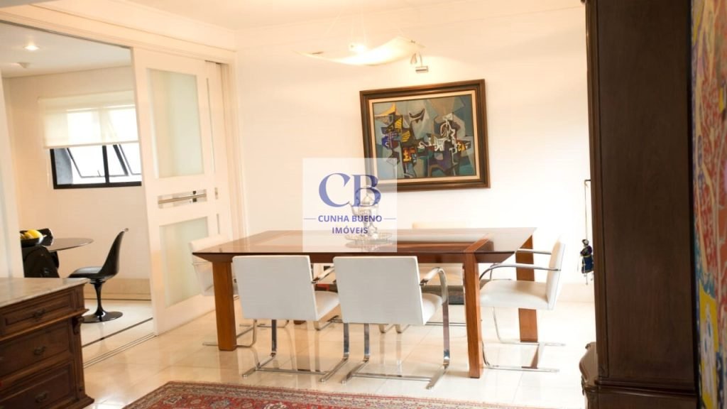 VISTA PARA O PARQUE DO POVO – 4 VAGAS DE GARAGEM – UM POR ANDAR