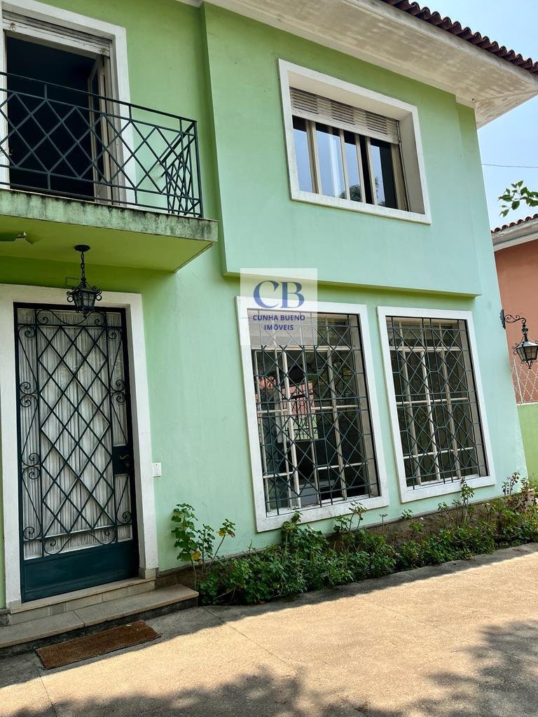 CASA COM 306 M² NO PACAEMBU – PARA REFORMA