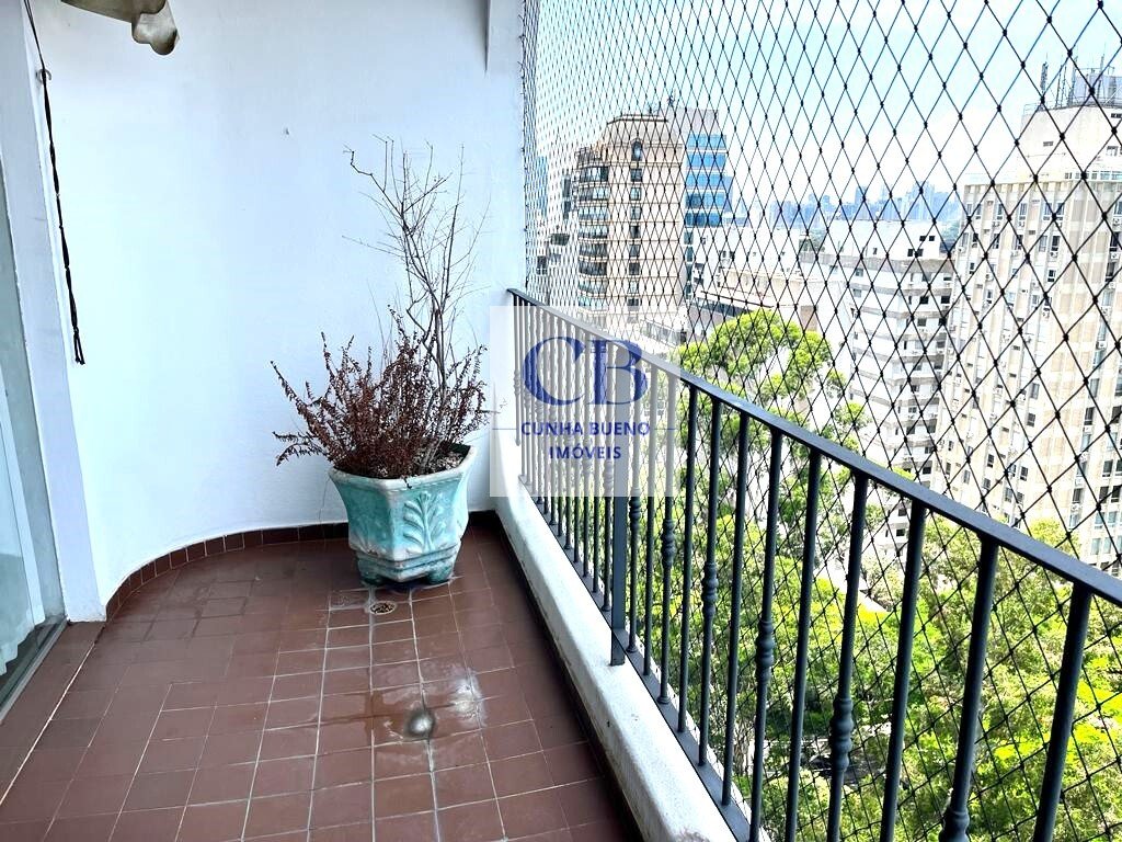 APARTAMENTO NO JARDIM PAULISTANO PRÓXIMO AOS CLUBES HEBRAICA E PINHEIROS – COM 2 VAGAS DE GARAGEM APARTAMENTO NO JARDIM PAULISTANO PRÓXIMO AOS CLUBES HEBRAICA E PINHEIROS – COM 2 VAGAS DE GARAGEM