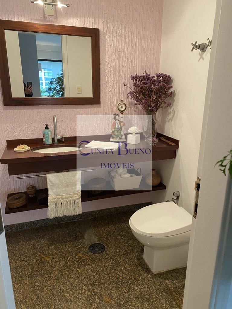 APARTAMENTO EM MOEMA PARA VENDA APARTAMENTO EM MOEMA PARA VENDA