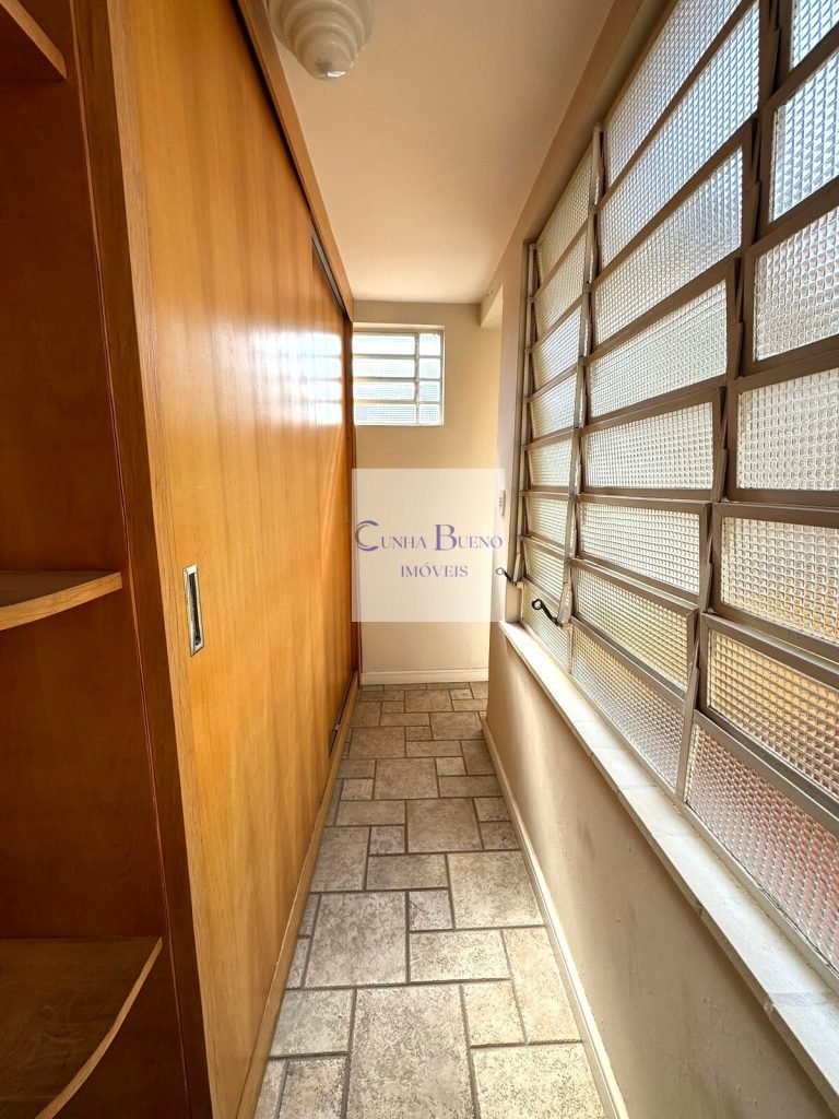 CASA EM EXCELENTE LOCALIZAÇÃO NO JARDIM PAULISTA