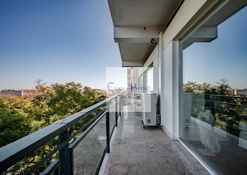 APARTAMENTO REFORMADO EM PORTUGAL COM VISTA PARA O PARQUE EDUARDO VII APARTAMENTO REFORMADO EM PORTUGAL COM VISTA PARA O PARQUE EDUARDO VII