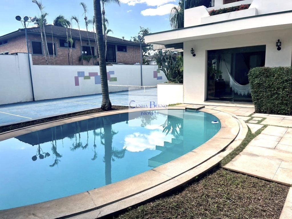CASA E TERRENO À VENDA NO ALTO DE PINHEIROS