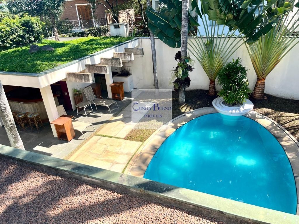 CASA E TERRENO À VENDA NO ALTO DE PINHEIROS