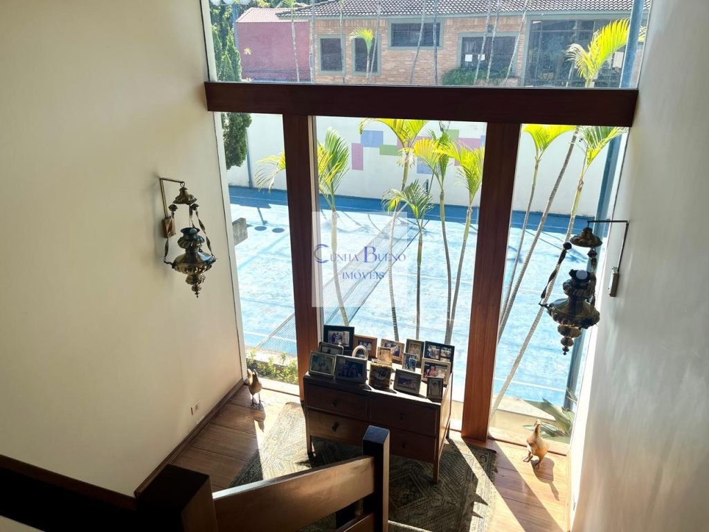 CASA E TERRENO À VENDA NO ALTO DE PINHEIROS