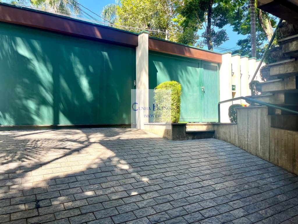 CASA E TERRENO À VENDA NO ALTO DE PINHEIROS