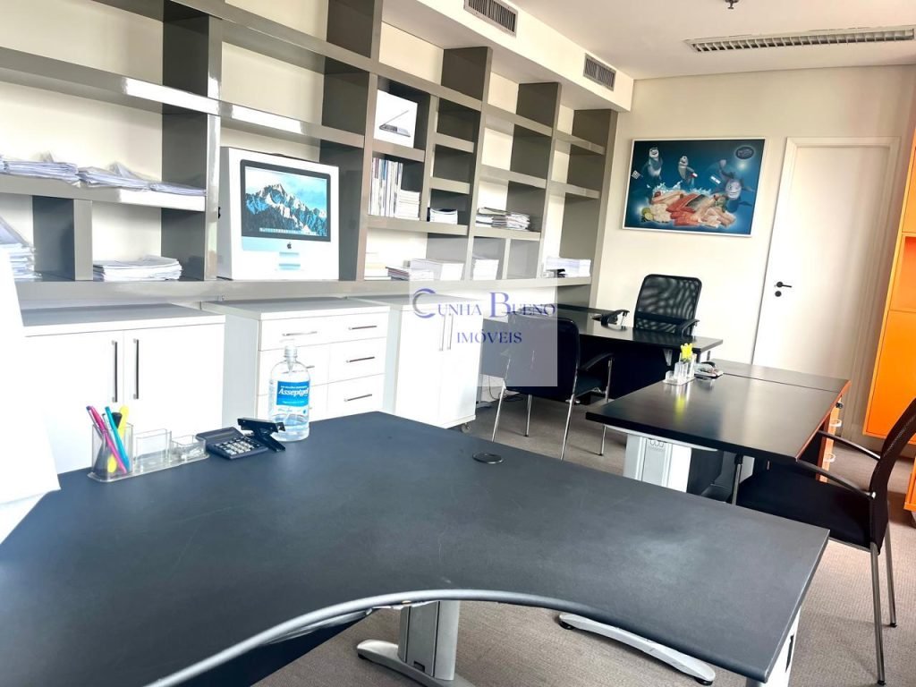 EXCELENTE CONJUNTO COMERCIAL NO ITAIM BIBI COM LINDA VISTA PARA VENDA EXCELENTE CONJUNTO COMERCIAL NO ITAIM BIBI COM LINDA VISTA PARA VENDA