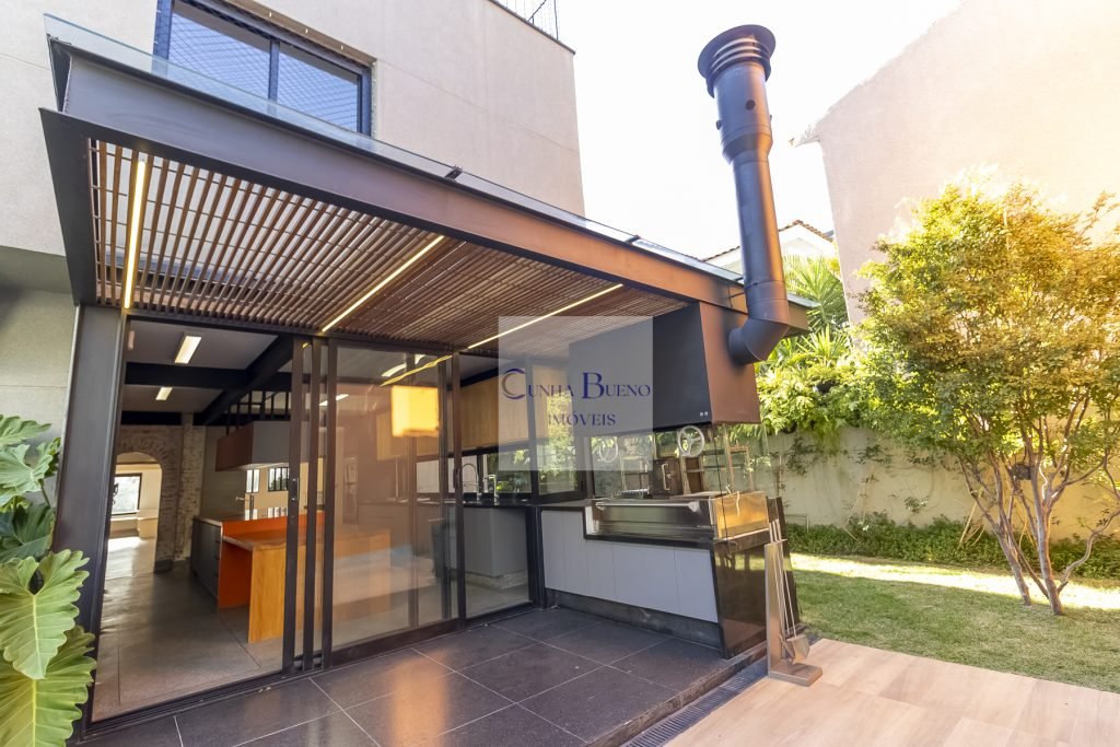 CASA IMPECÁVEL NO JARDIM PAULISTA – Projeto Mario Mazza CASA IMPECÁVEL NO JARDIM PAULISTA – Projeto Mario Mazza