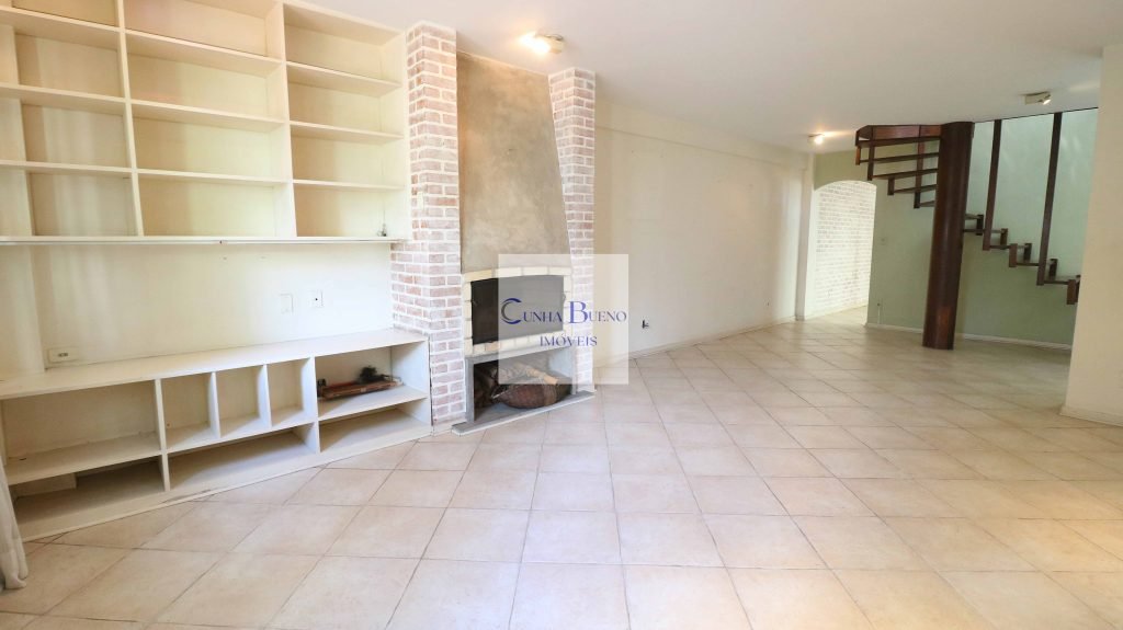 CASA DE VILA SUPER BEM LOCALIZADA NO JARDIM PAULISTA CASA DE VILA SUPER BEM LOCALIZADA NO JARDIM PAULISTA