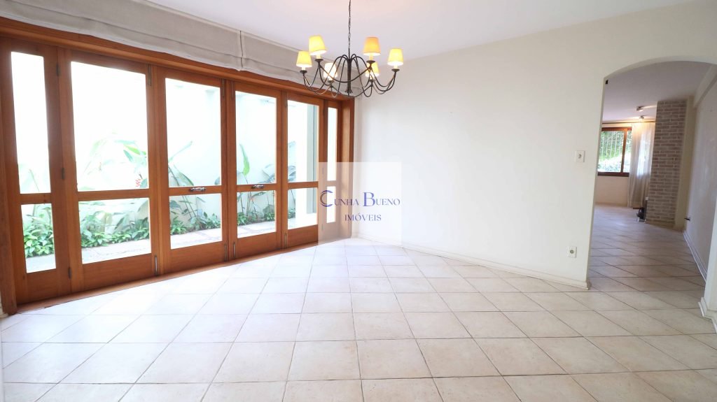CASA DE VILA SUPER BEM LOCALIZADA NO JARDIM PAULISTA CASA DE VILA SUPER BEM LOCALIZADA NO JARDIM PAULISTA
