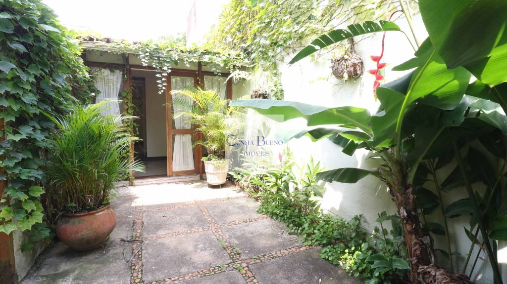 CASA DE VILA SUPER BEM LOCALIZADA NO JARDIM PAULISTA CASA DE VILA SUPER BEM LOCALIZADA NO JARDIM PAULISTA
