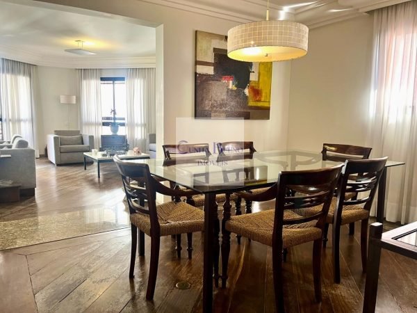 APARTAMENTO PARA VENDA – 4 VAGAS DE GARAGEM – ITAIM BIBI