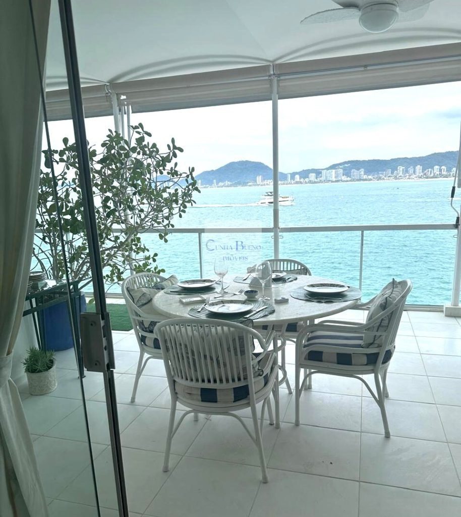 GUARUJÁ – PENÍNSULA DA ENSEADA – LOCAL PRIVADO EM CIMA DO MAR – SAMAMBAIA