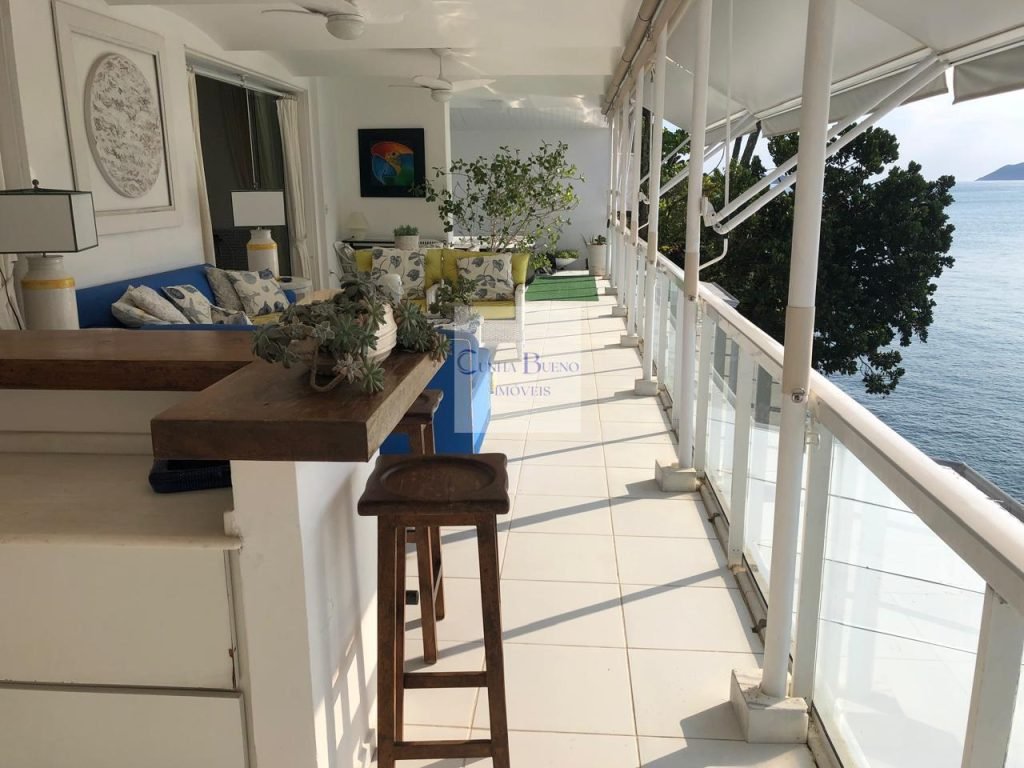 GUARUJÁ – PENÍNSULA DA ENSEADA – LOCAL PRIVADO EM CIMA DO MAR – SAMAMBAIA