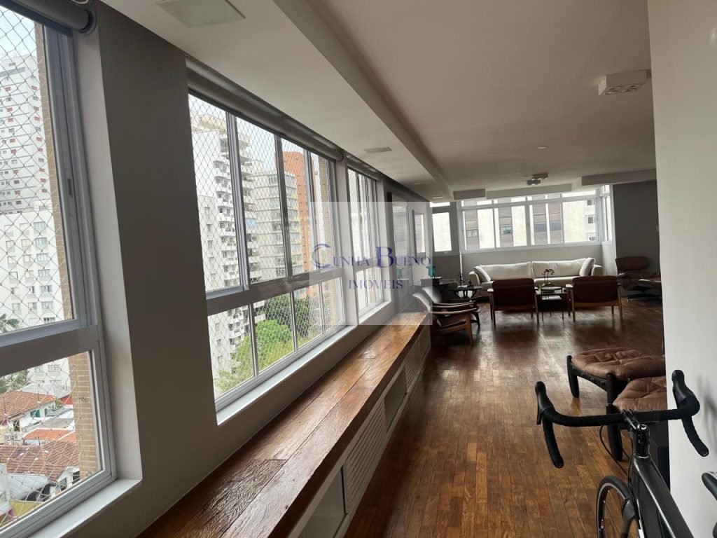 APARTAMENTO NO JARDIM PAULISTA – 2 VAGAS DE GARAGEM