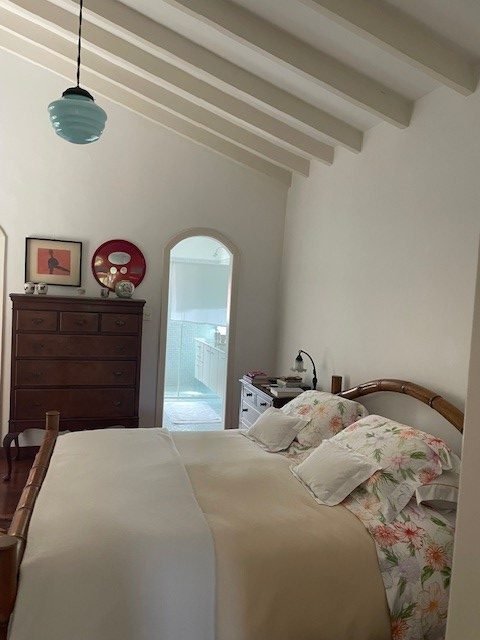 CASA ACONCHEGANTE COM MUITO POTENCIAL NO JARDIM PAULISTA