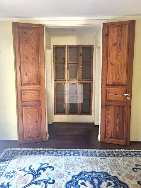 CASA EM RUA EXCELENTE DO JARDIM PAULISTA – PRÓXIMA A IGREJA SÃO GABRIEL