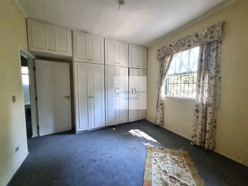 CASA EM RUA EXCELENTE DO JARDIM PAULISTA – PRÓXIMA A IGREJA SÃO GABRIEL