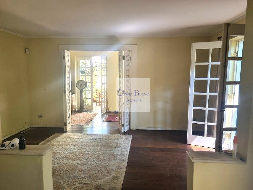 CASA EM RUA EXCELENTE DO JARDIM PAULISTA – PRÓXIMA A IGREJA SÃO GABRIEL