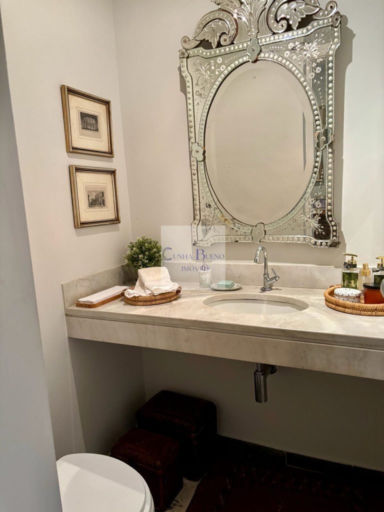 APARTAMENTO EXCELENTE NO REAL PARQUE COM 3 VAGAS DE GARAGEM