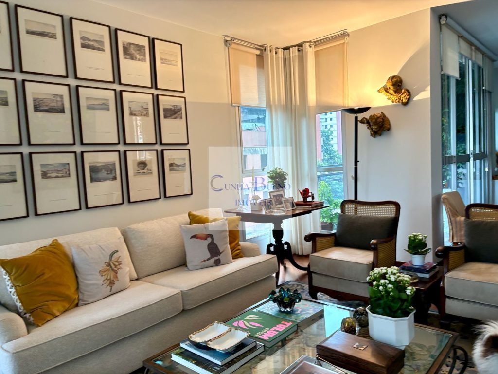 APARTAMENTO EXCELENTE NO REAL PARQUE COM 3 VAGAS DE GARAGEM