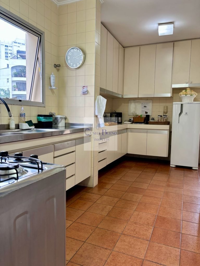 APARTAMENTO EXCELENTE NO REAL PARQUE COM 3 VAGAS DE GARAGEM