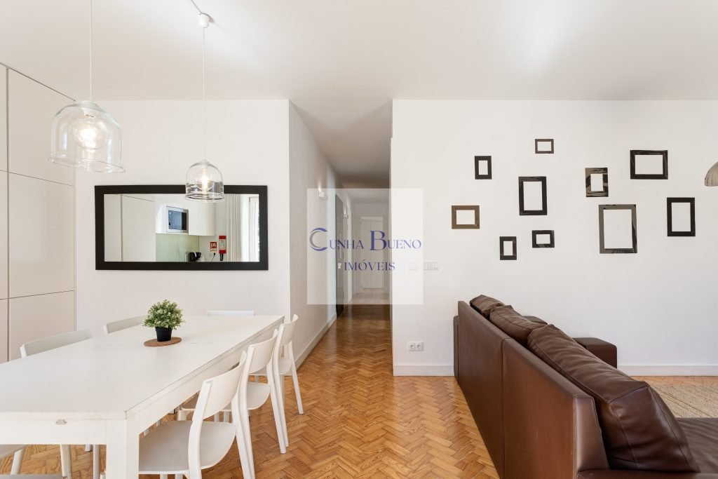 APARTAMENTO PARA VENDA – LARGO MARQUÊS DO LAVRADIO – PORTUGAL