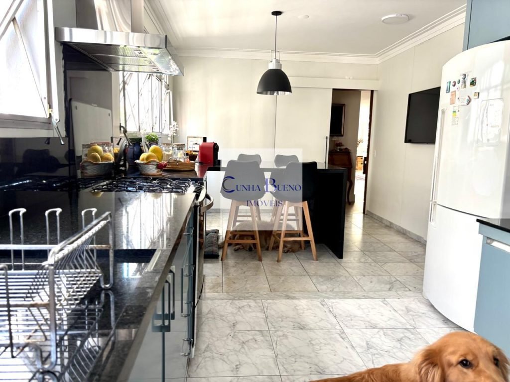 APARTAMENTO REFORMADO NO JARDIM PAULISTA