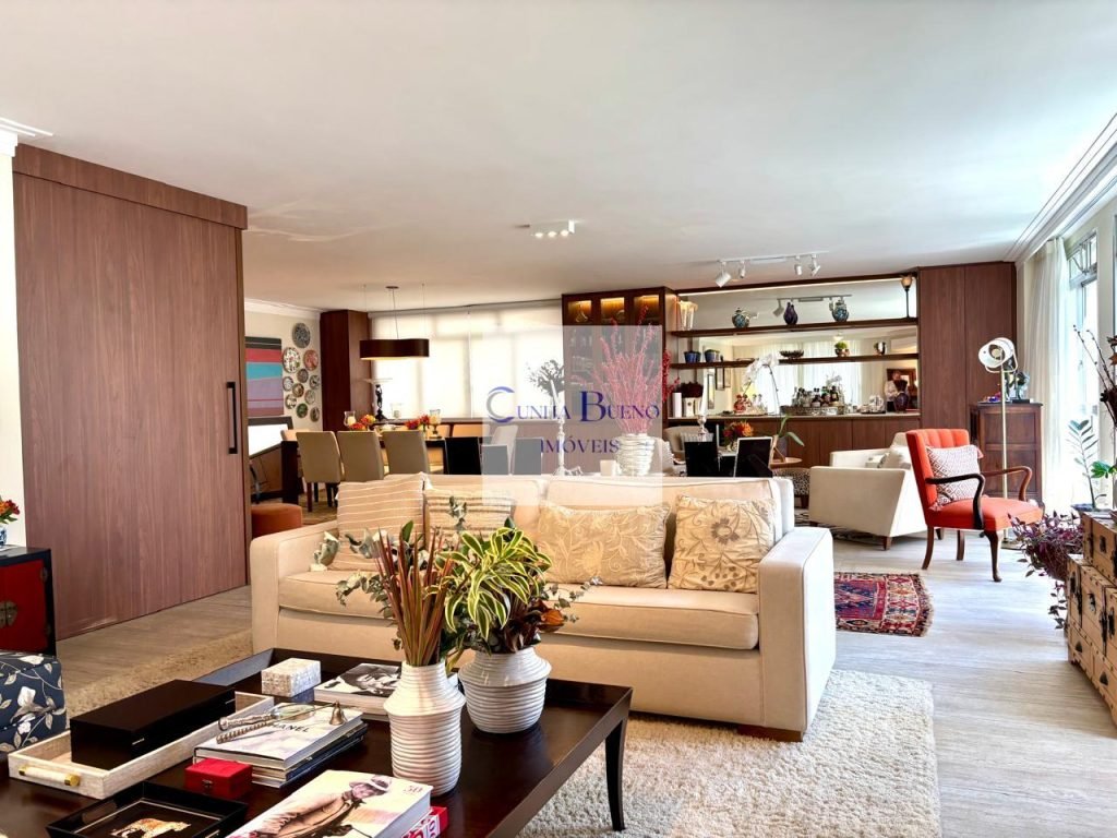 APARTAMENTO REFORMADO NO JARDIM PAULISTA